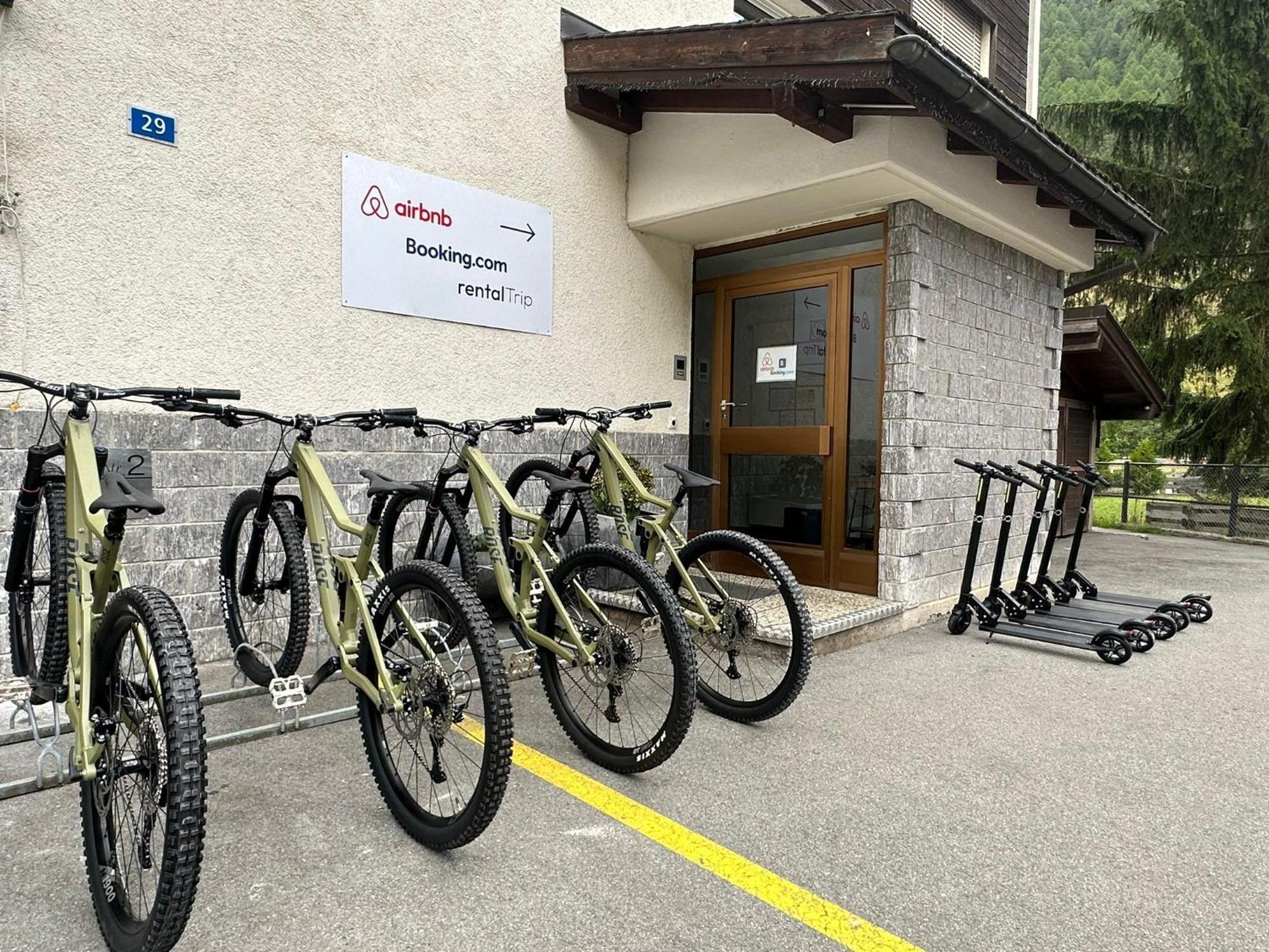Panorama Apartment For 4 Near Zermatt Täsch Esterno foto